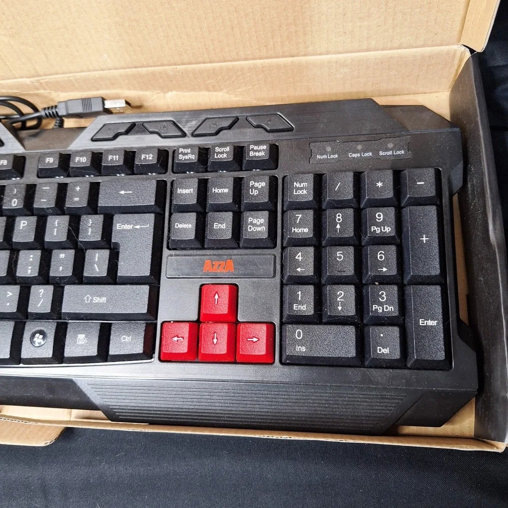 Azza‎ Gaming Keyboard 9 Internet/Media Hot keys Plug & Play compatible Windows